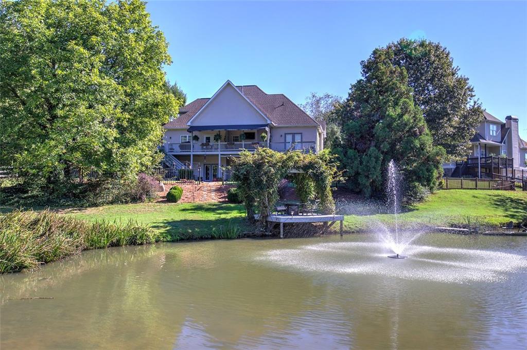 261 HARDWOOD Court