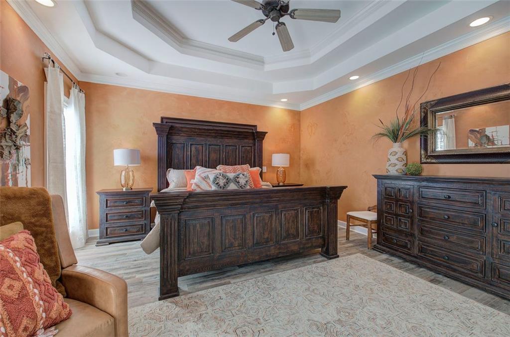 261 HARDWOOD Court