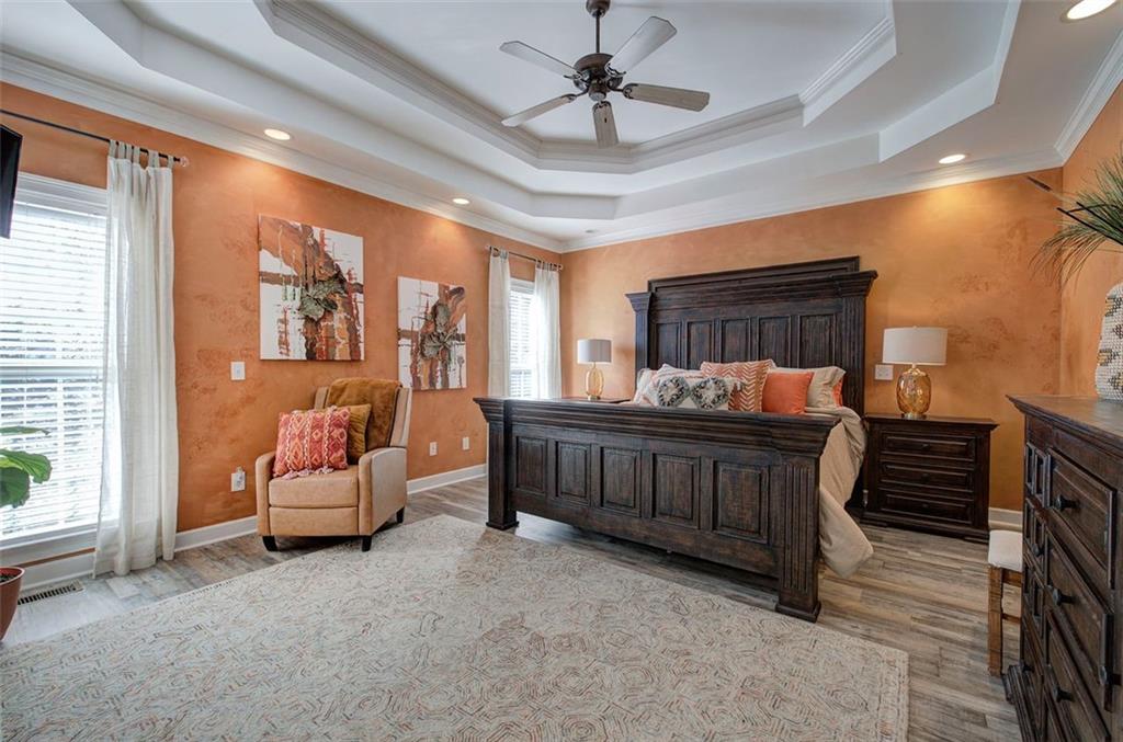 261 HARDWOOD Court