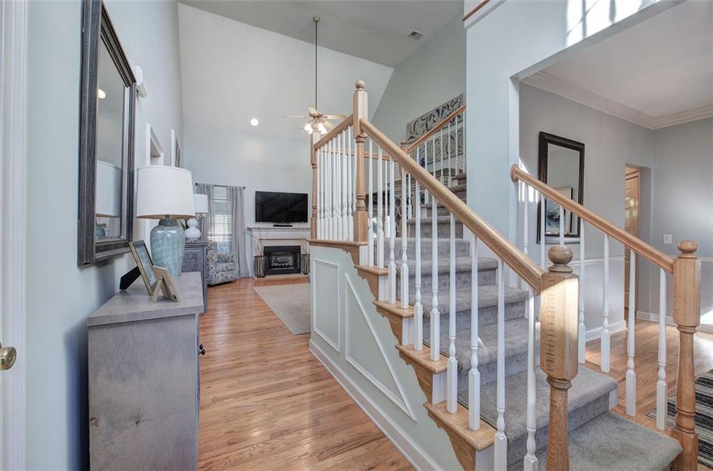 261 HARDWOOD Court