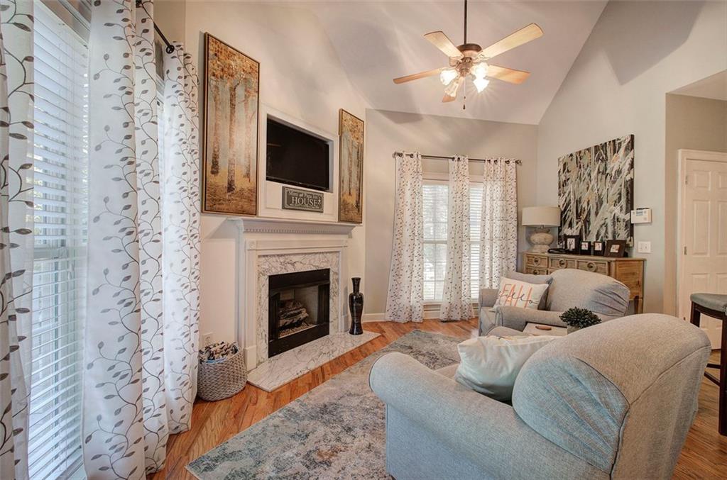 261 HARDWOOD Court