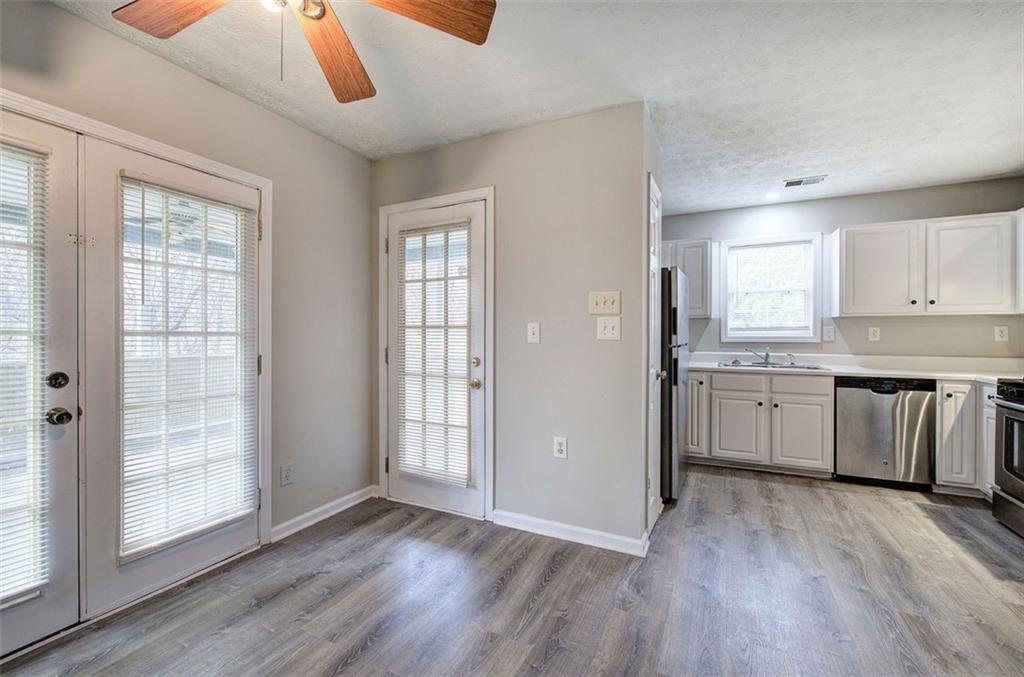34 ANN Circle SE
