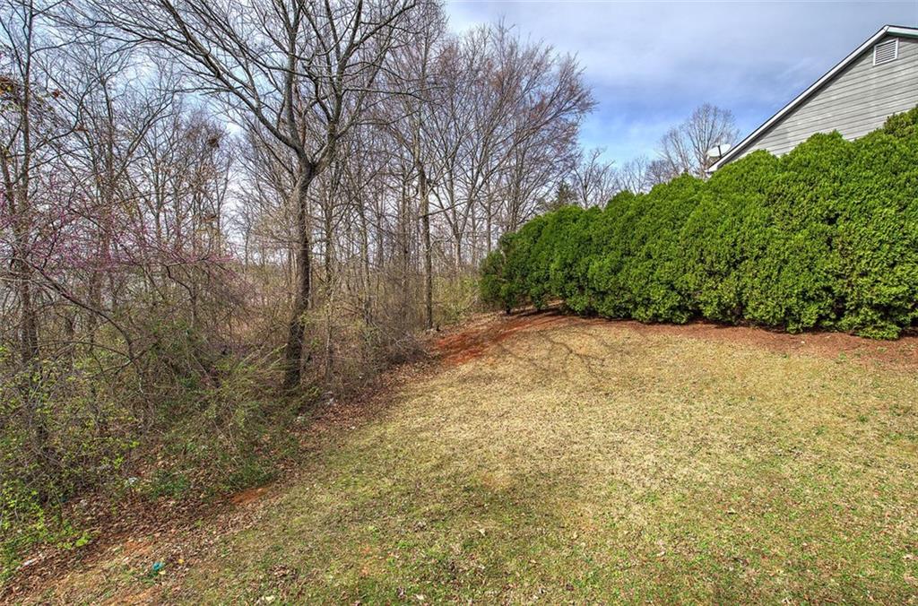 34 ANN Circle SE