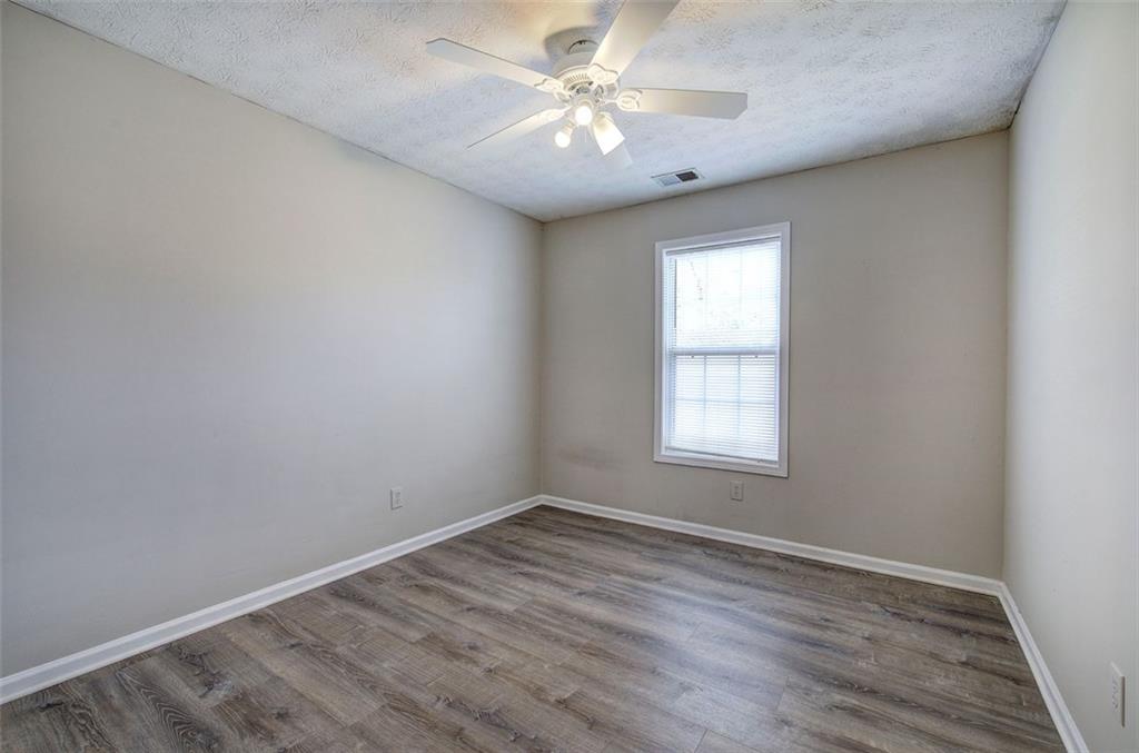 34 ANN Circle SE