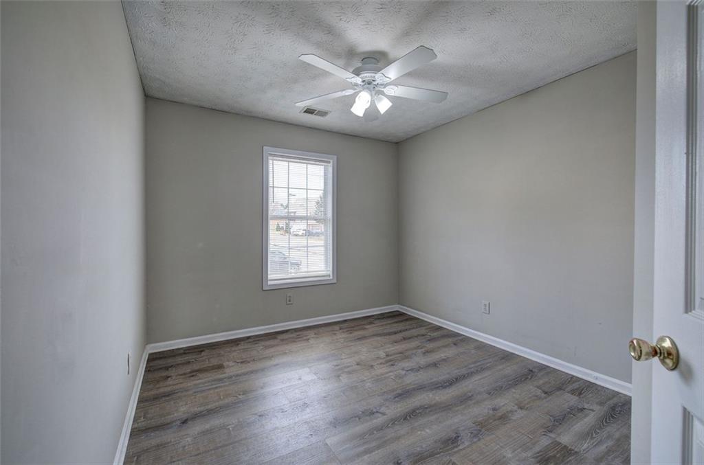 34 ANN Circle SE