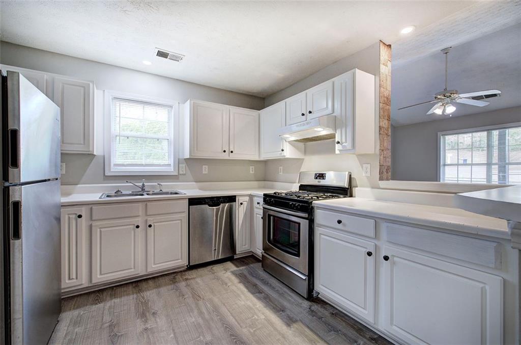 34 ANN Circle SE