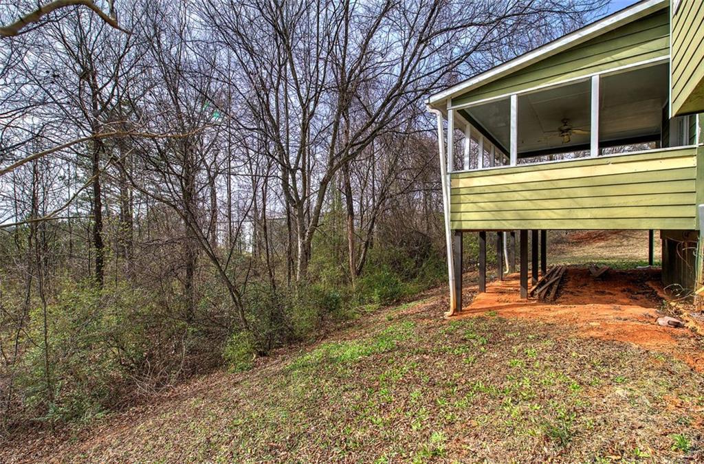 34 ANN Circle SE
