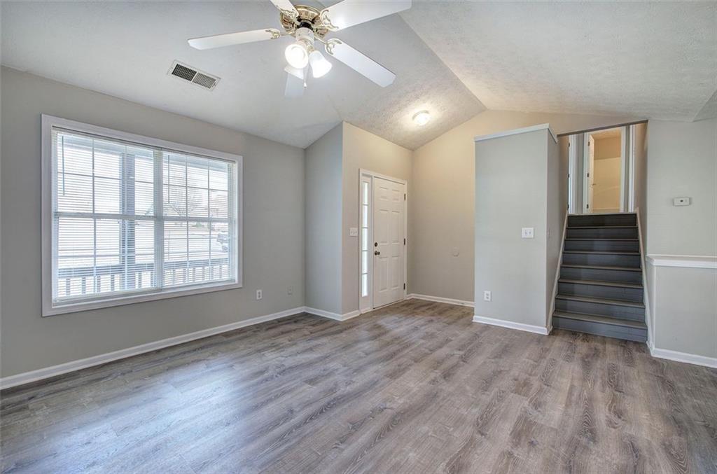 34 ANN Circle SE