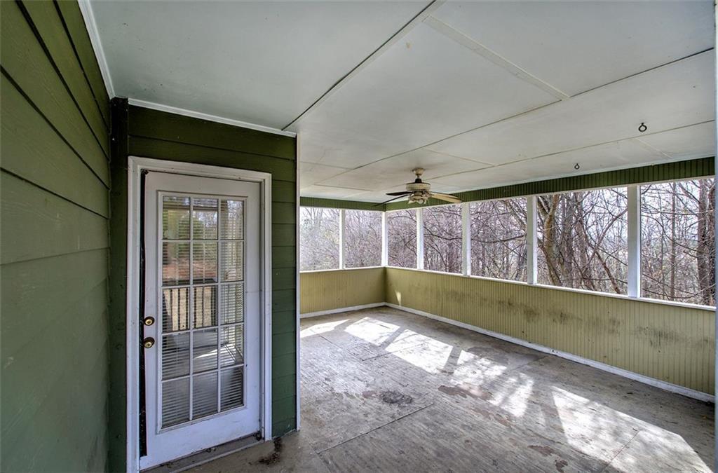 34 ANN Circle SE
