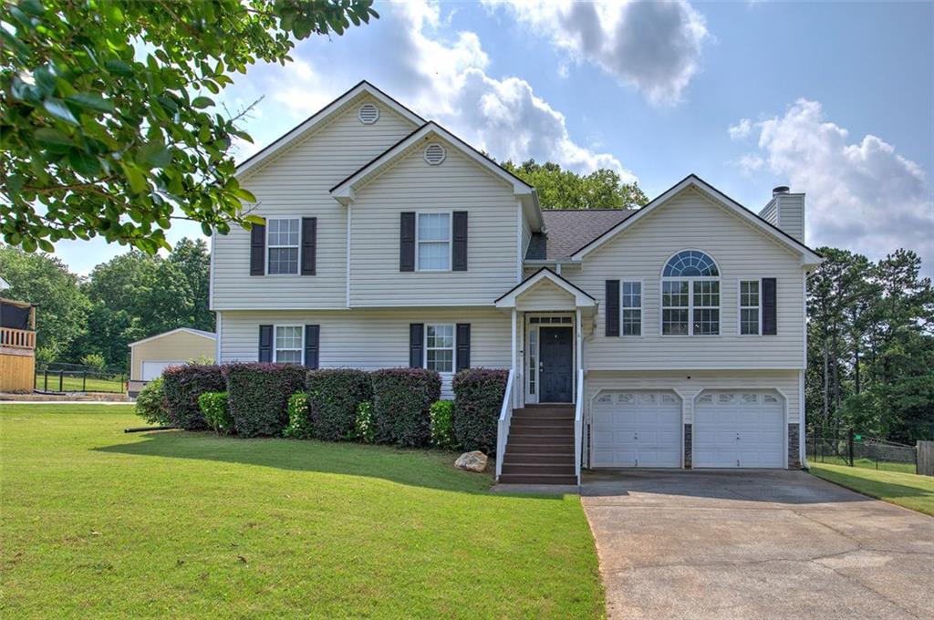 18 HOPKINS FARM Drive