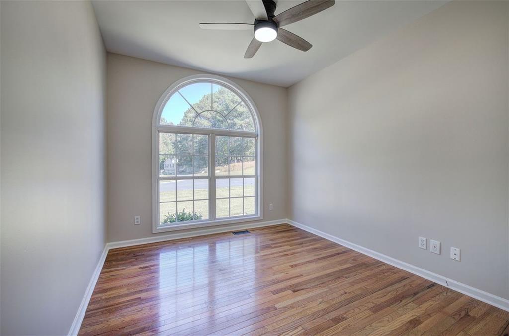 135 GREATWOOD Drive