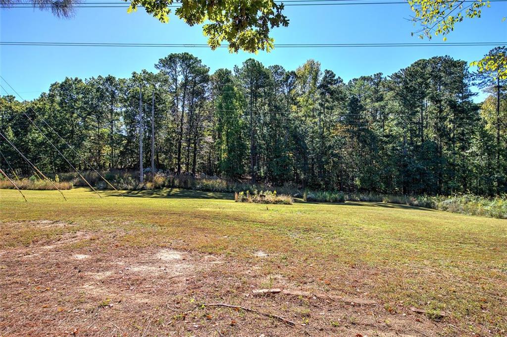 135 GREATWOOD Drive