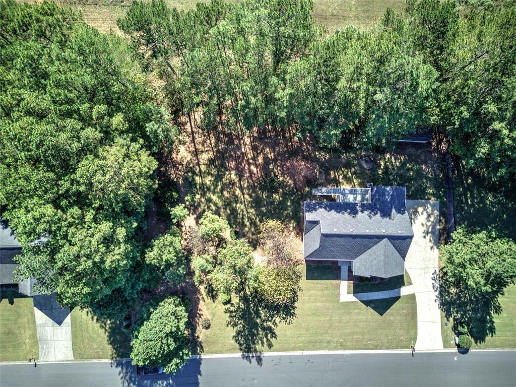 135 GREATWOOD Drive