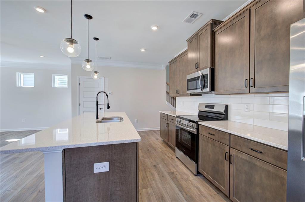 401 Perth Drive
