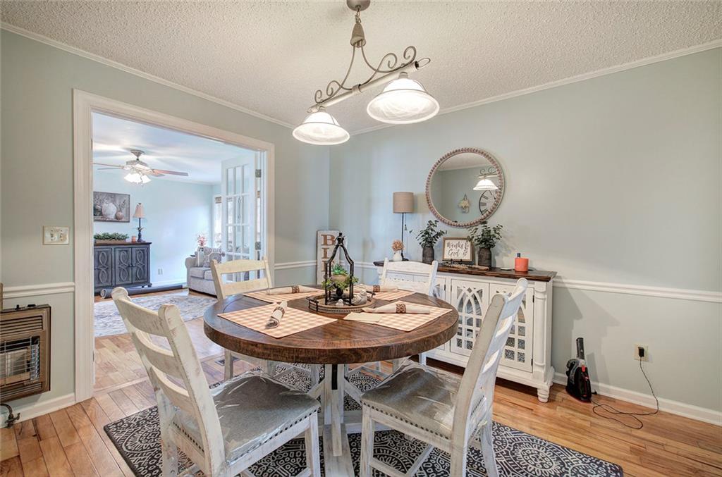 12 Wooddale Drive SW