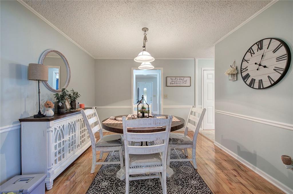 12 Wooddale Drive SW