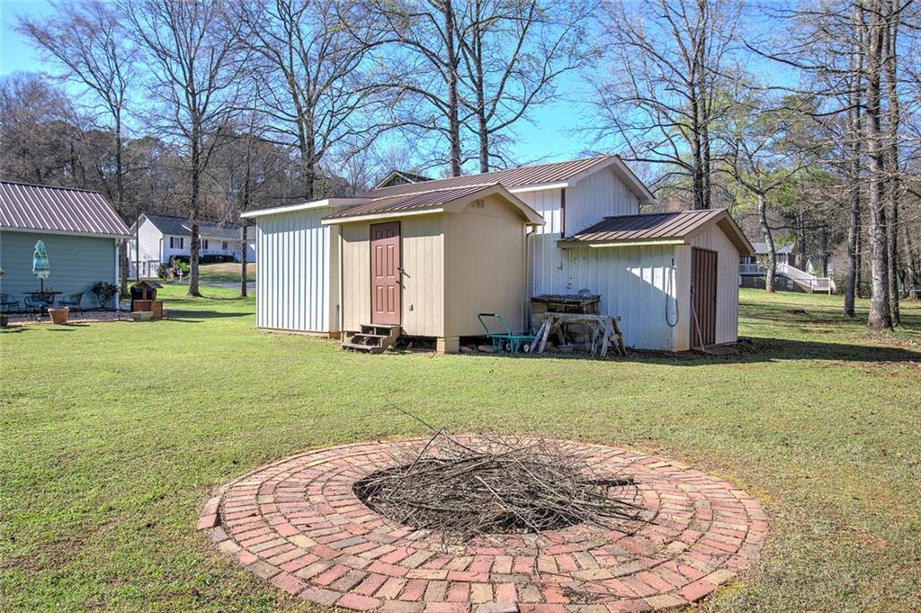 12 Wooddale Drive SW