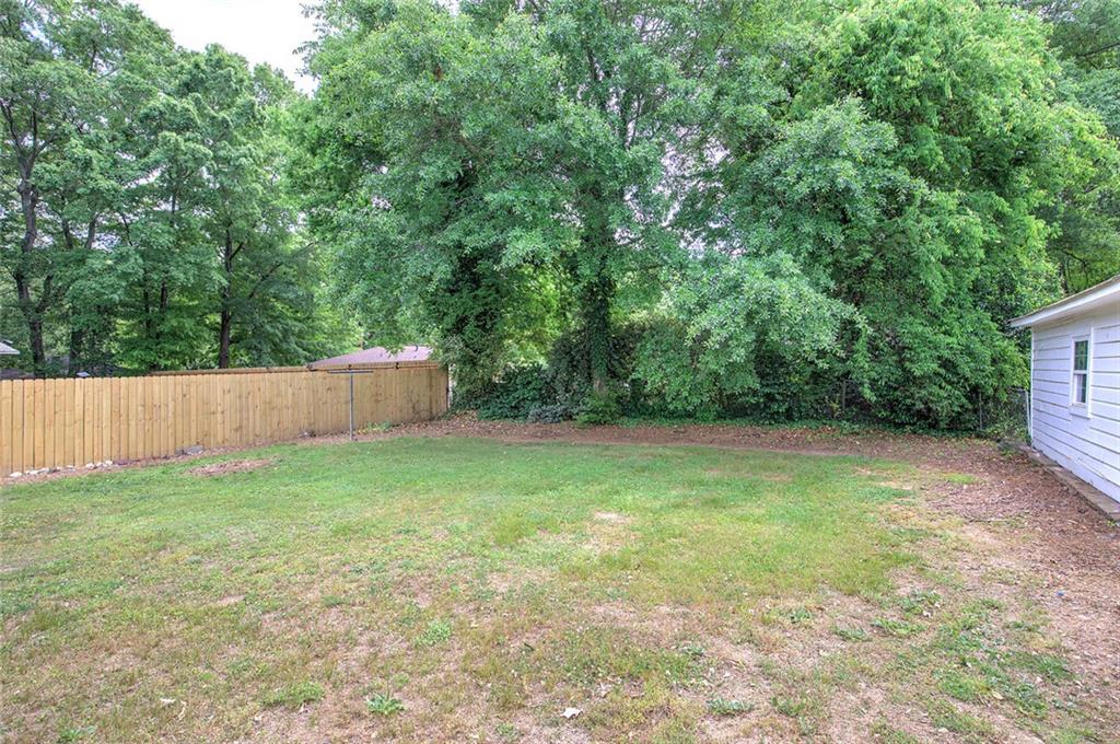 4 Echota Circle SW