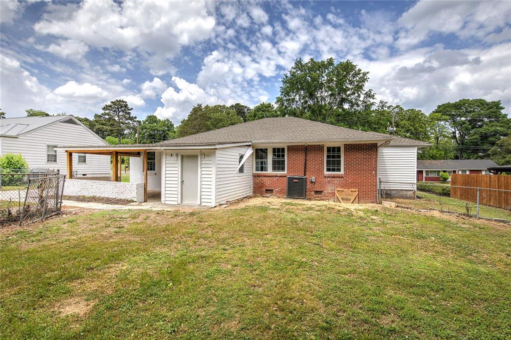 4 Echota Circle SW