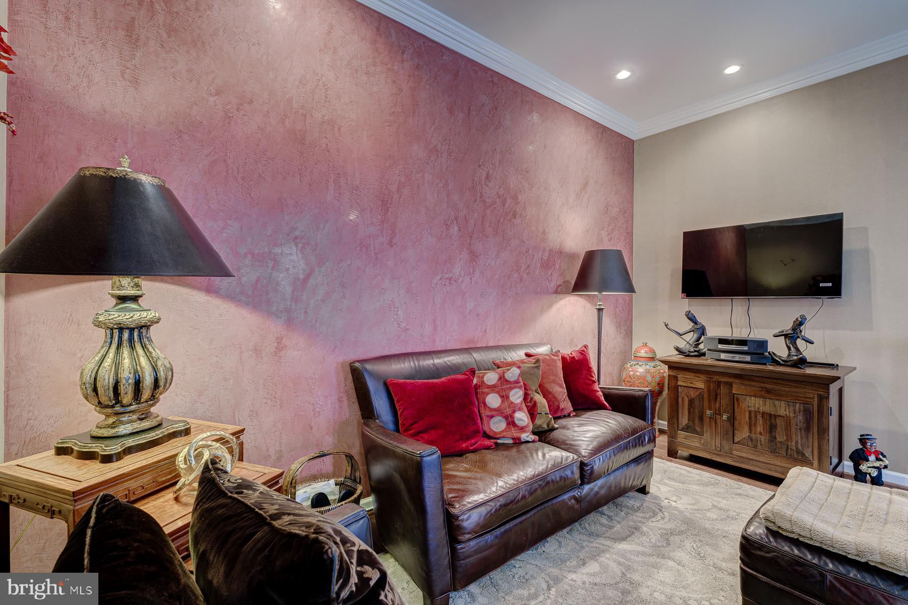 343 CEDAR ST NW #312