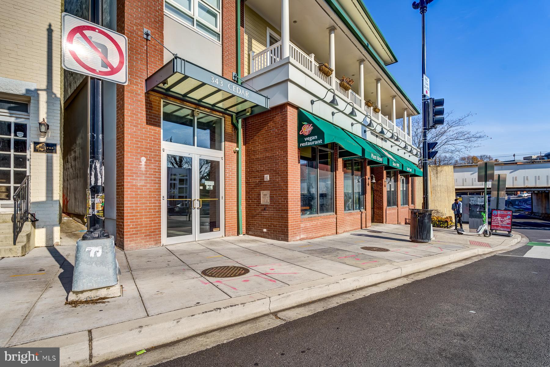 343 CEDAR ST NW #312