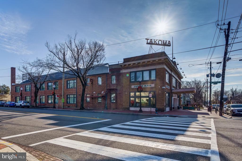 343 CEDAR ST NW #312