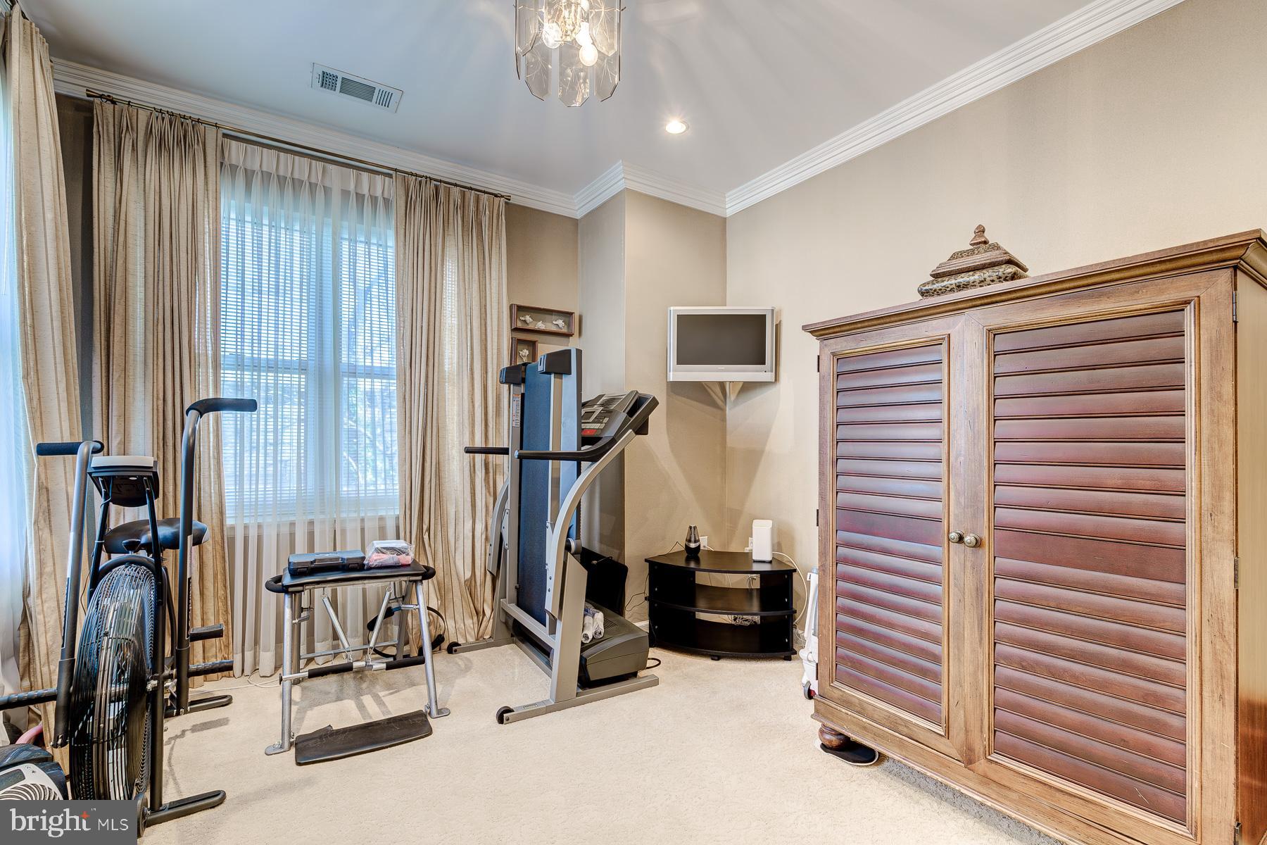 343 CEDAR ST NW #312