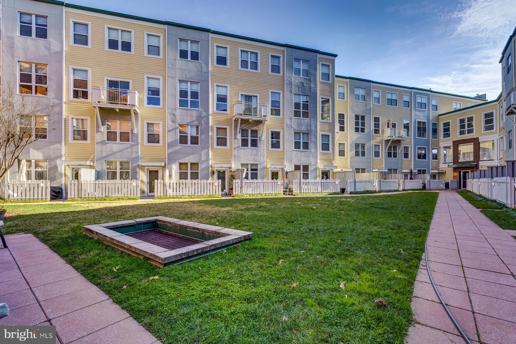 343 CEDAR ST NW #312