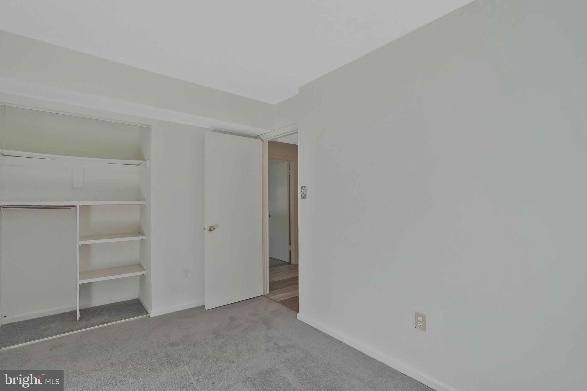 2289 Vine Hill Ct