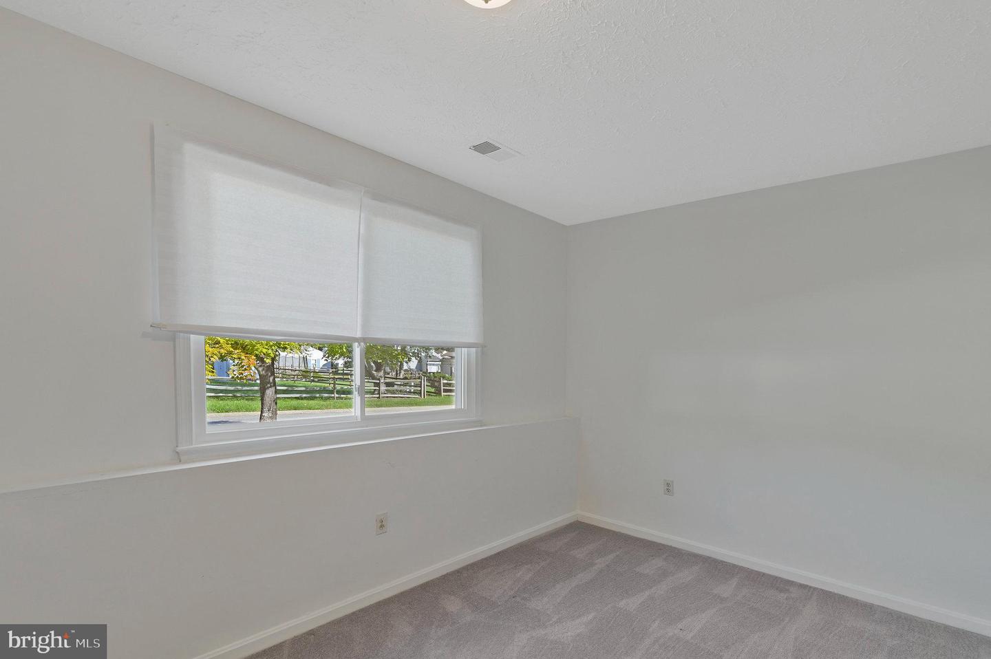 2289 Vine Hill Ct