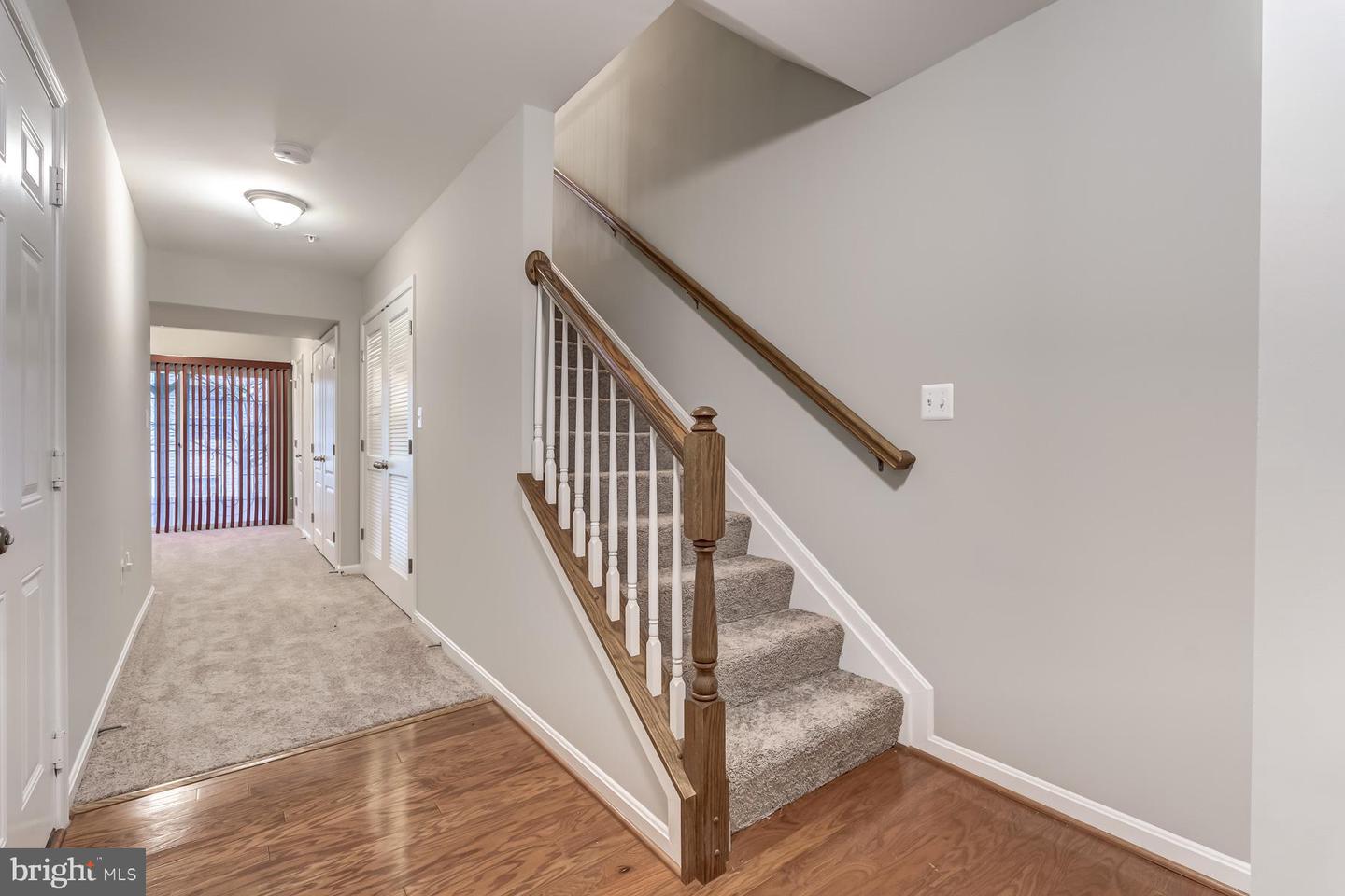 108 Gray St