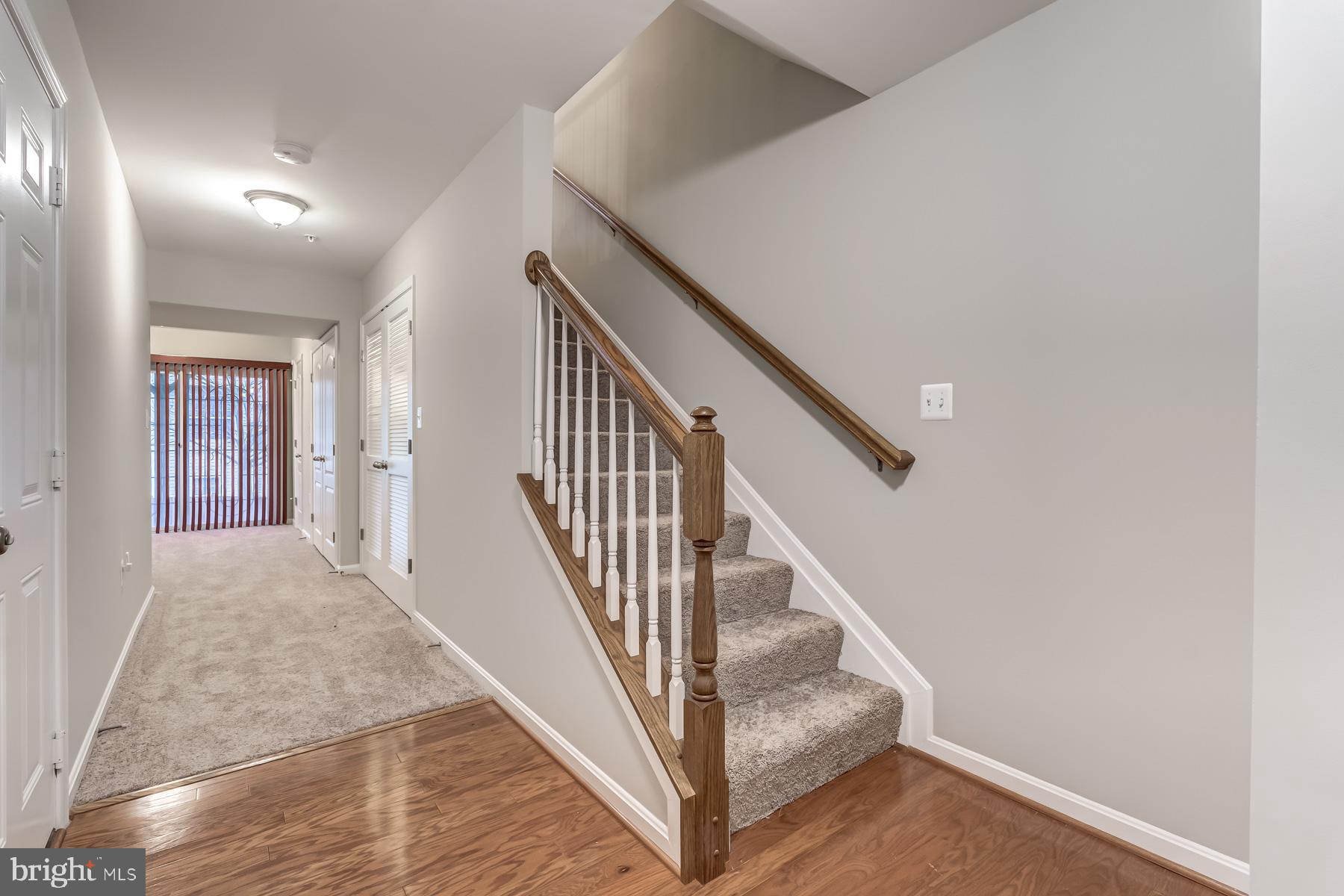 108 Gray St