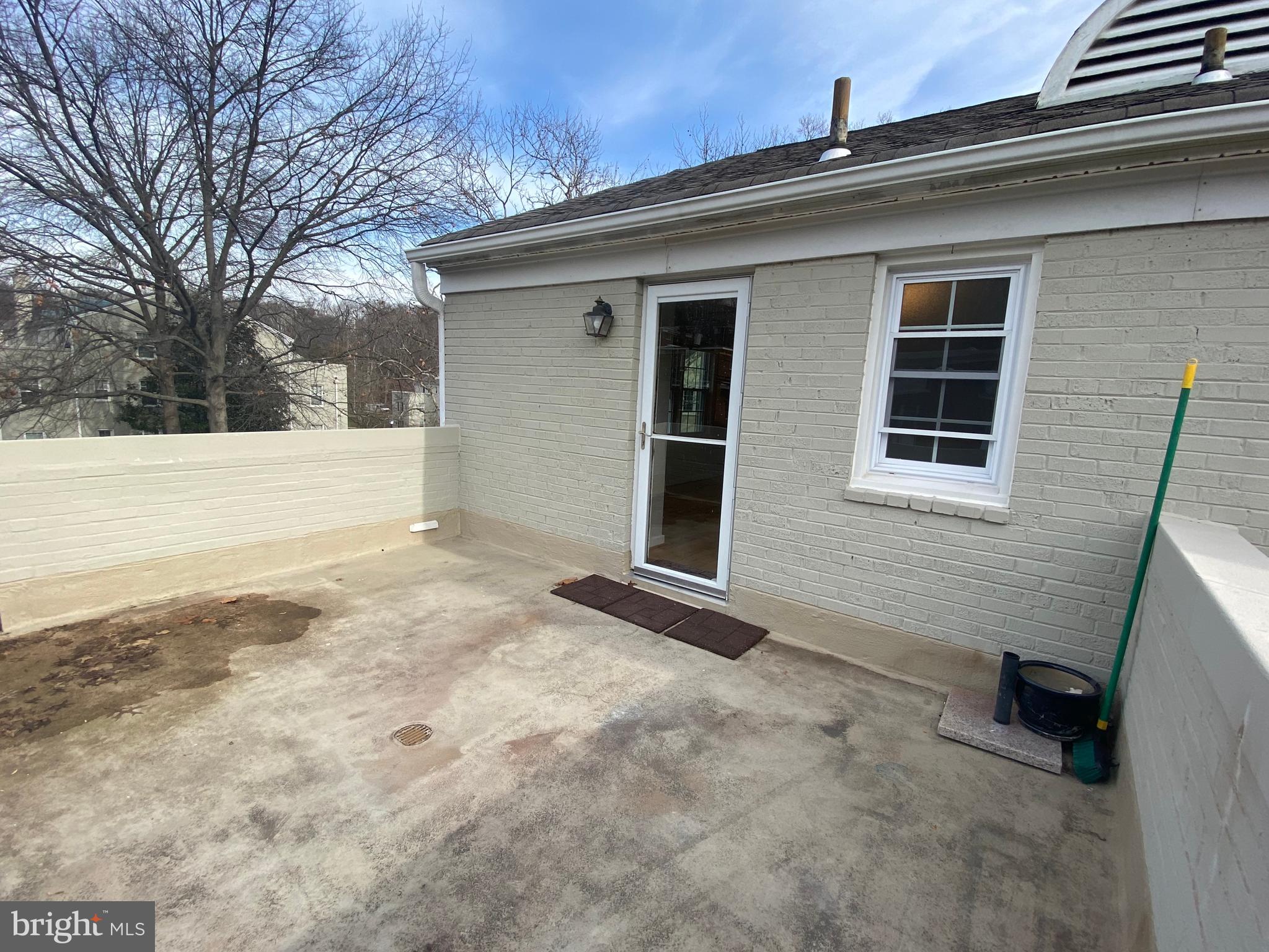 822 S ARLINGTON MILL DR #303