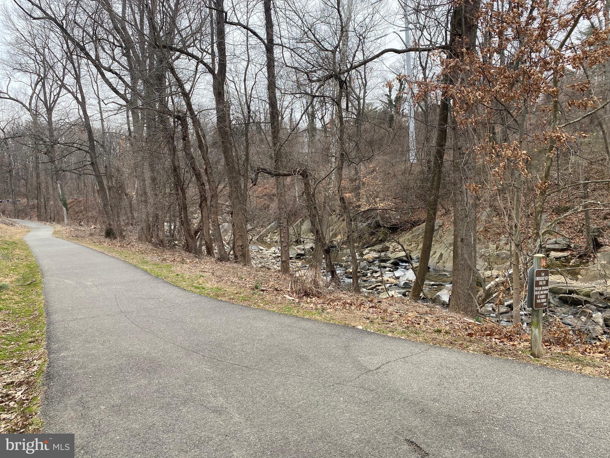 822 S ARLINGTON MILL DR #303