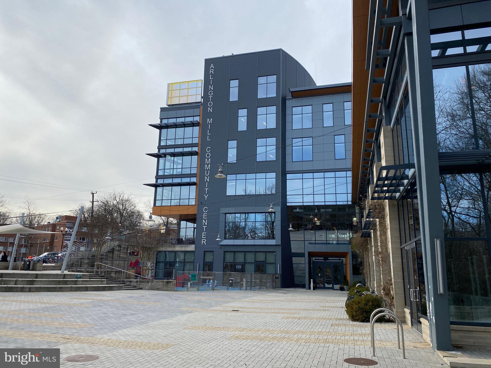 822 S ARLINGTON MILL DR #303