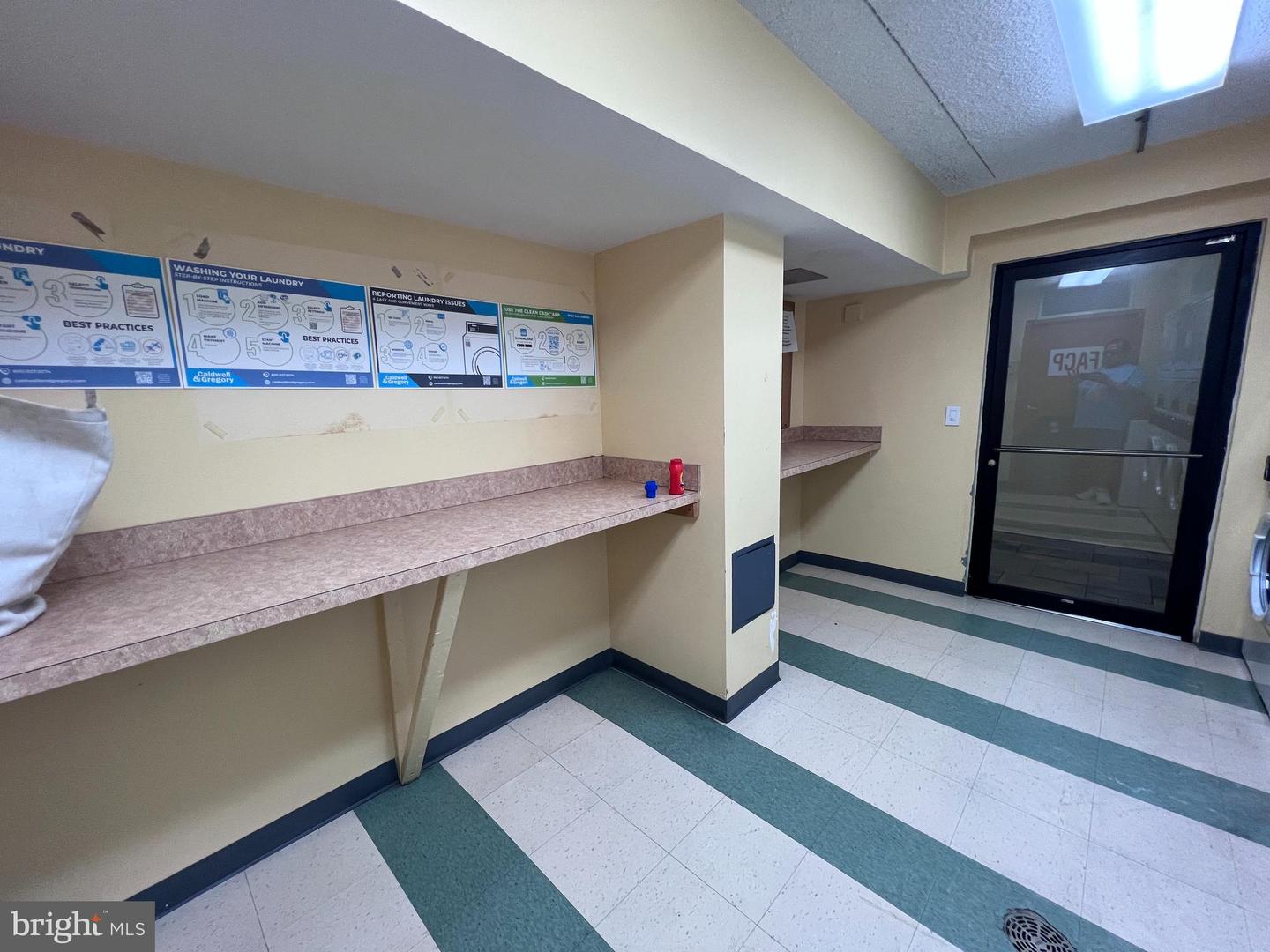 75 S REYNOLDS ST #304