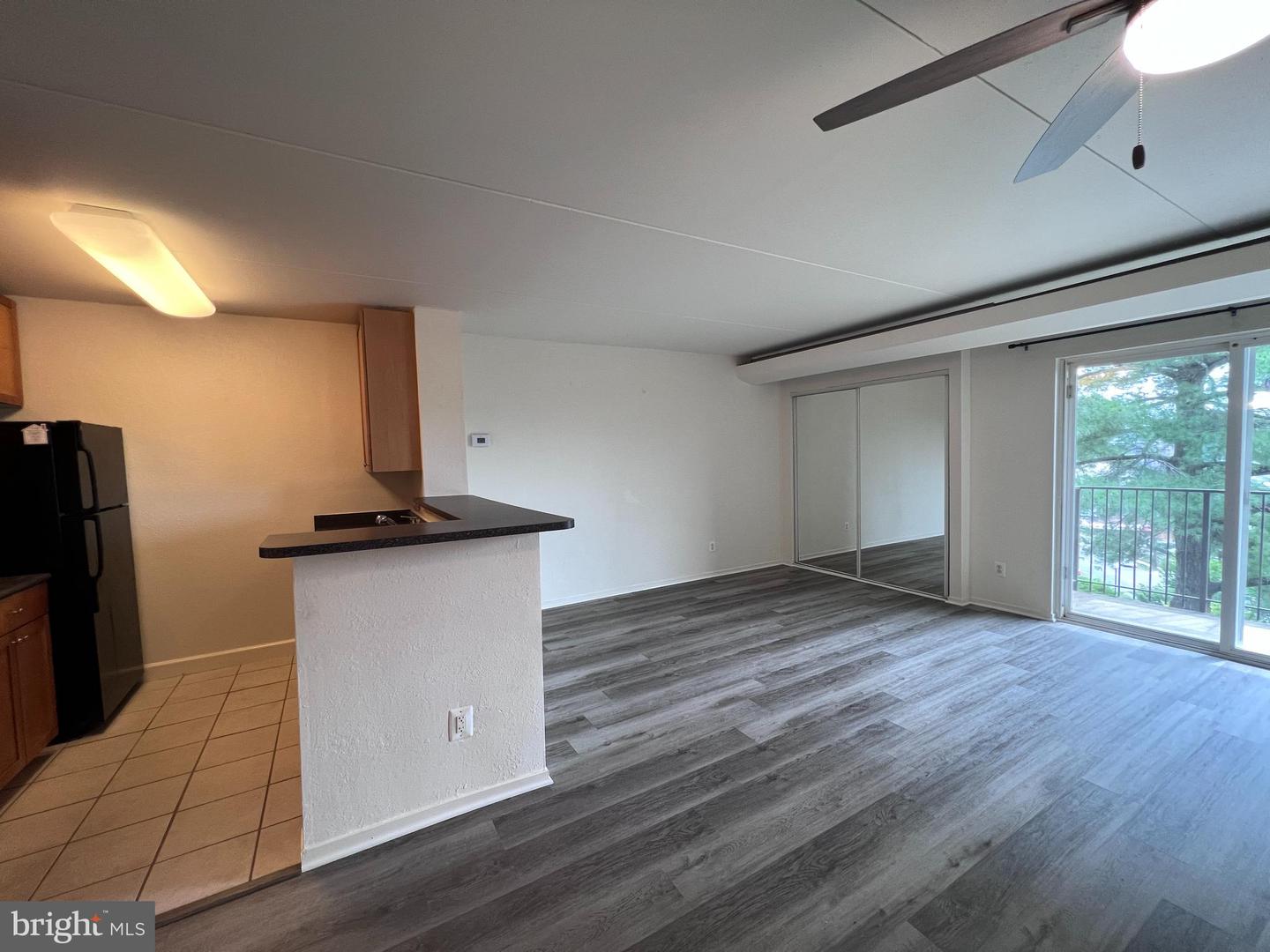 75 S REYNOLDS ST #304