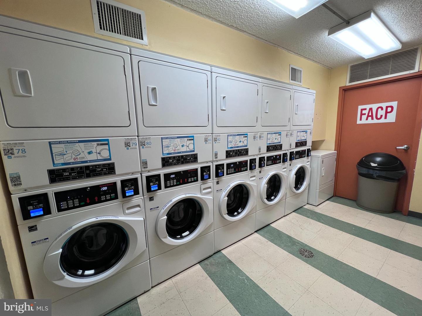 75 S REYNOLDS ST #304