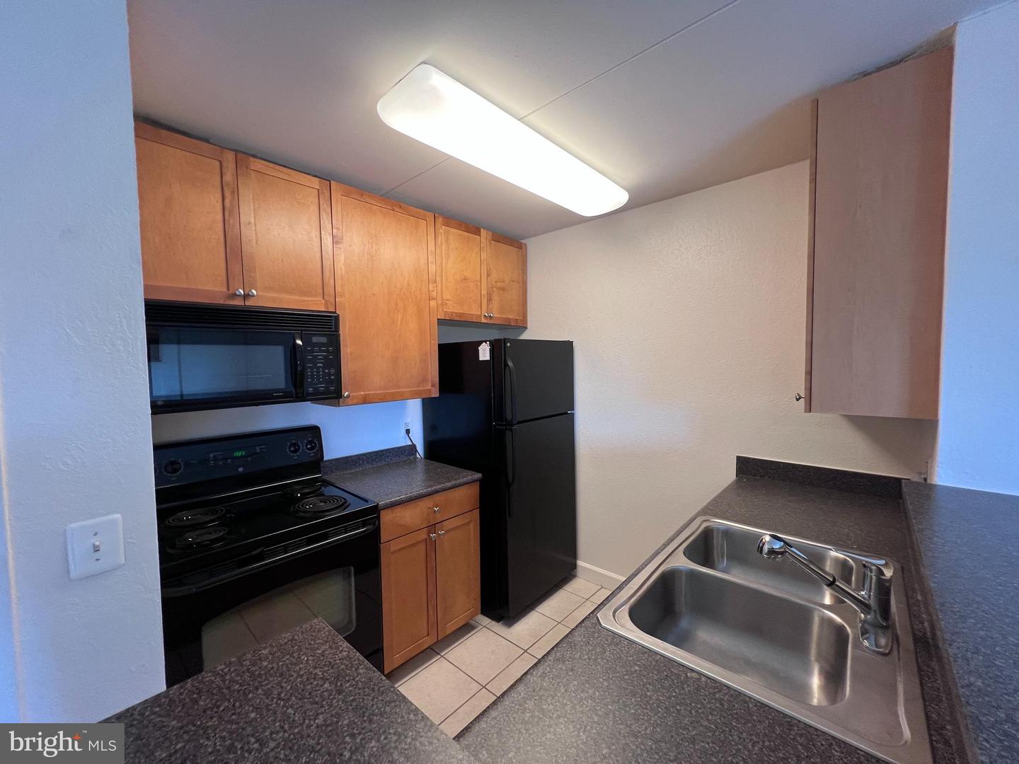 75 S REYNOLDS ST #304