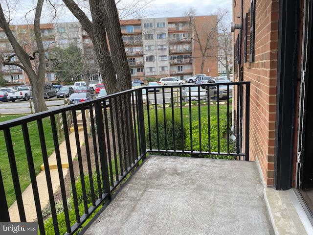 412 N ARMISTEAD ST #101