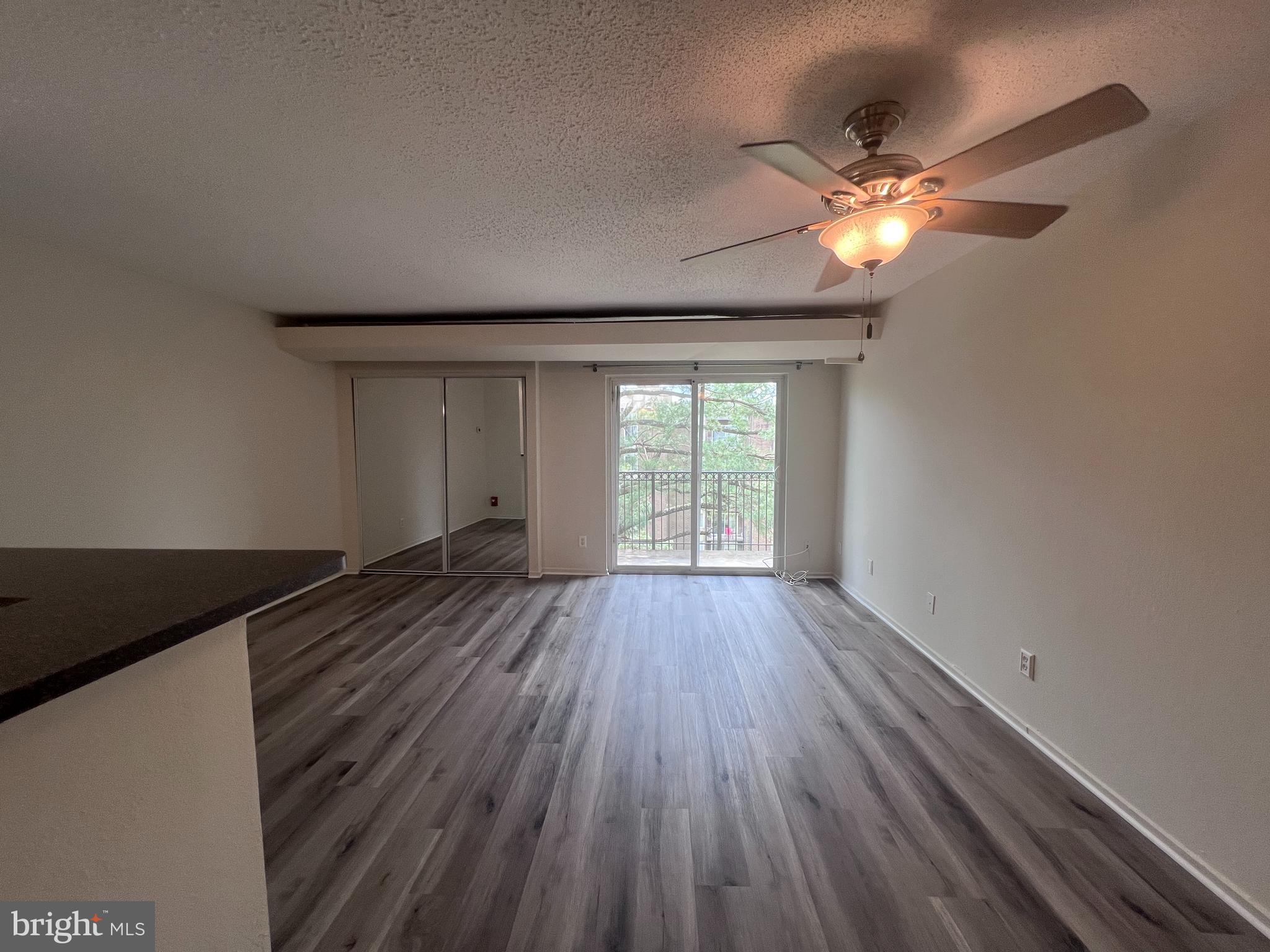 60 S VAN DORN ST #517