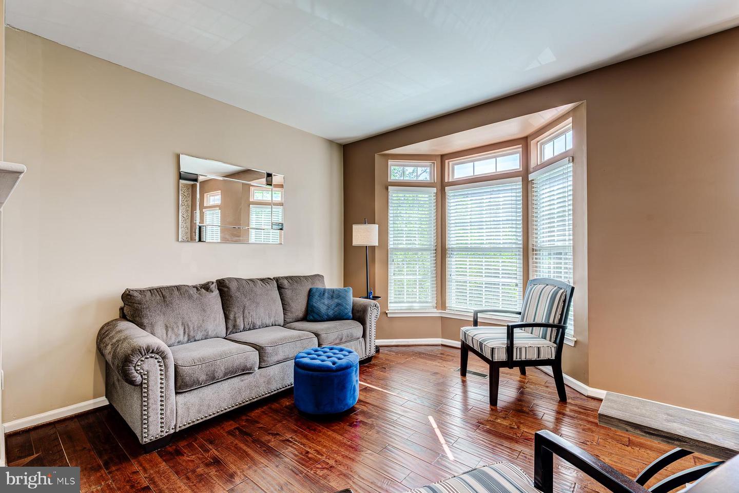 938 Harrison Cir