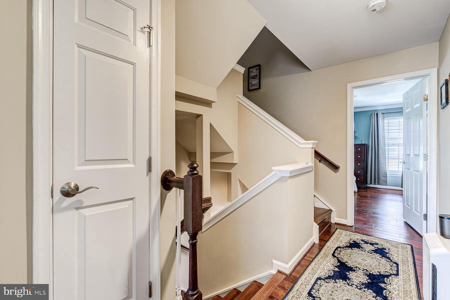 938 Harrison Cir