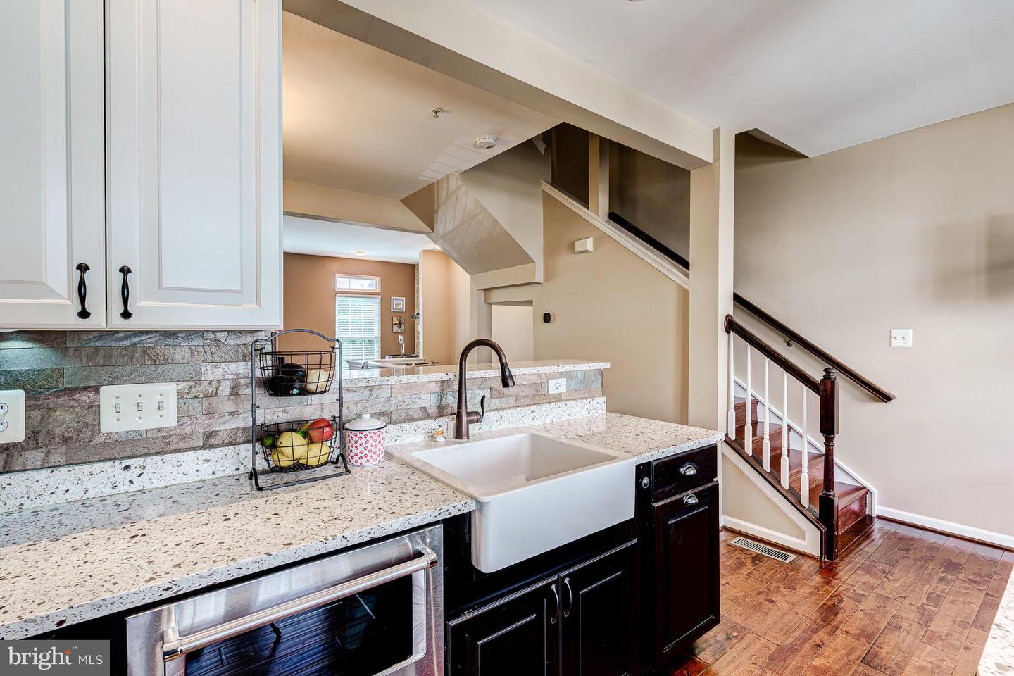 938 Harrison Cir