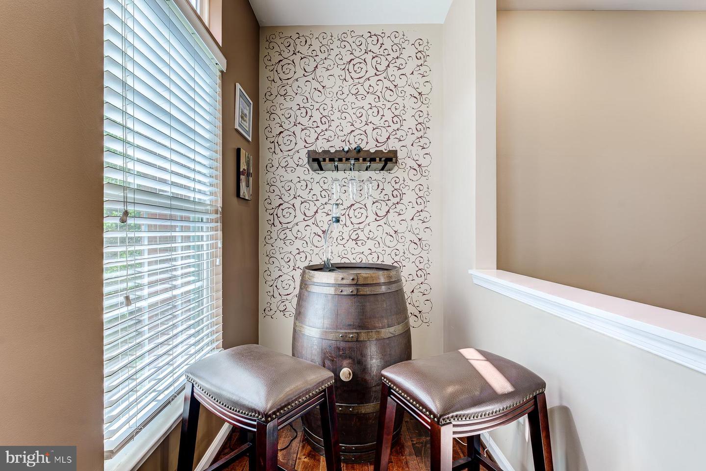 938 Harrison Cir