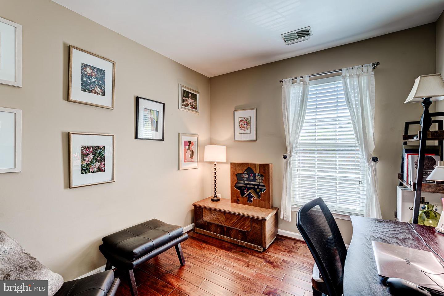 938 Harrison Cir