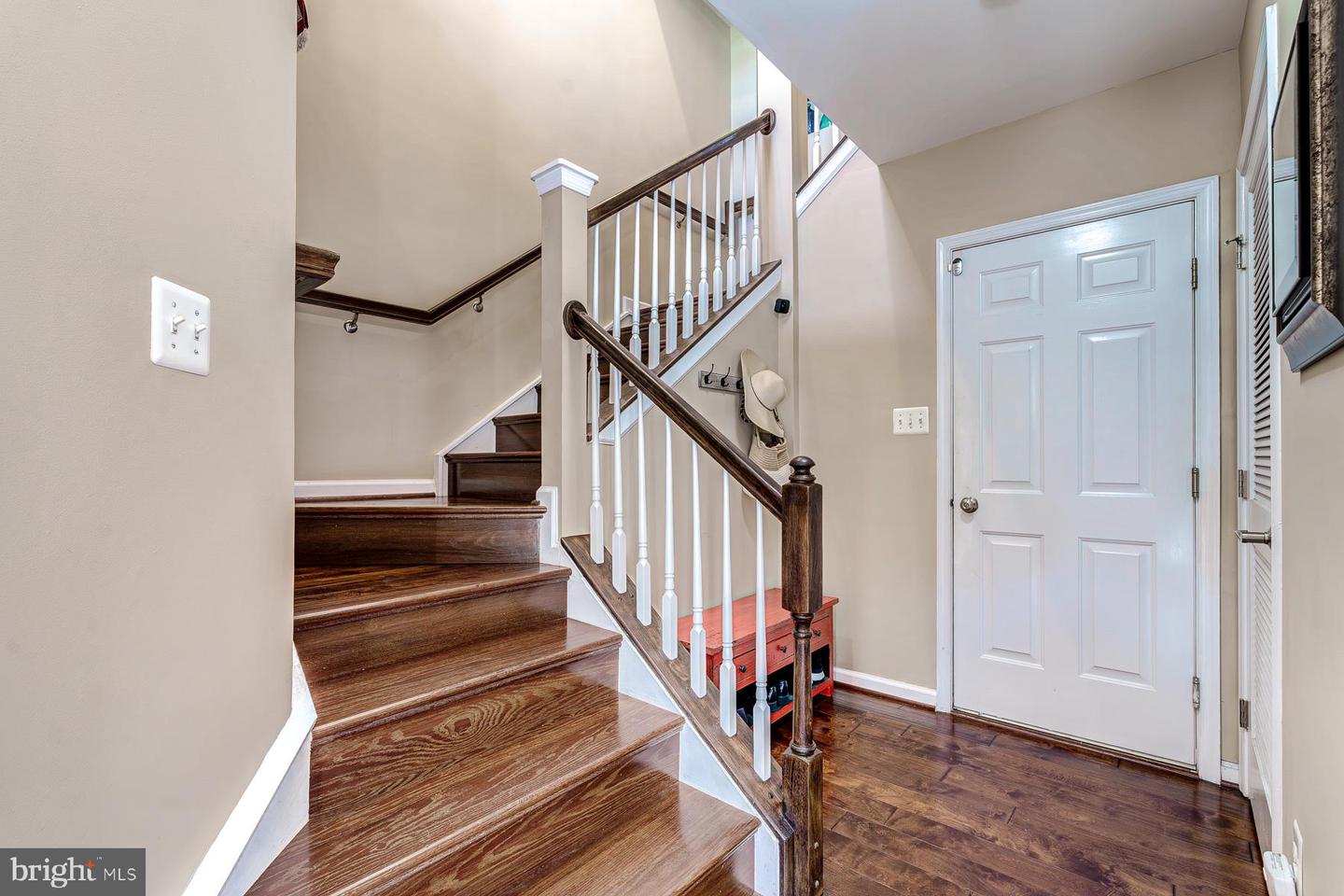 938 Harrison Cir