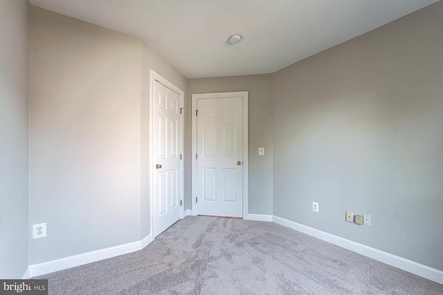 904 Harrison Cir