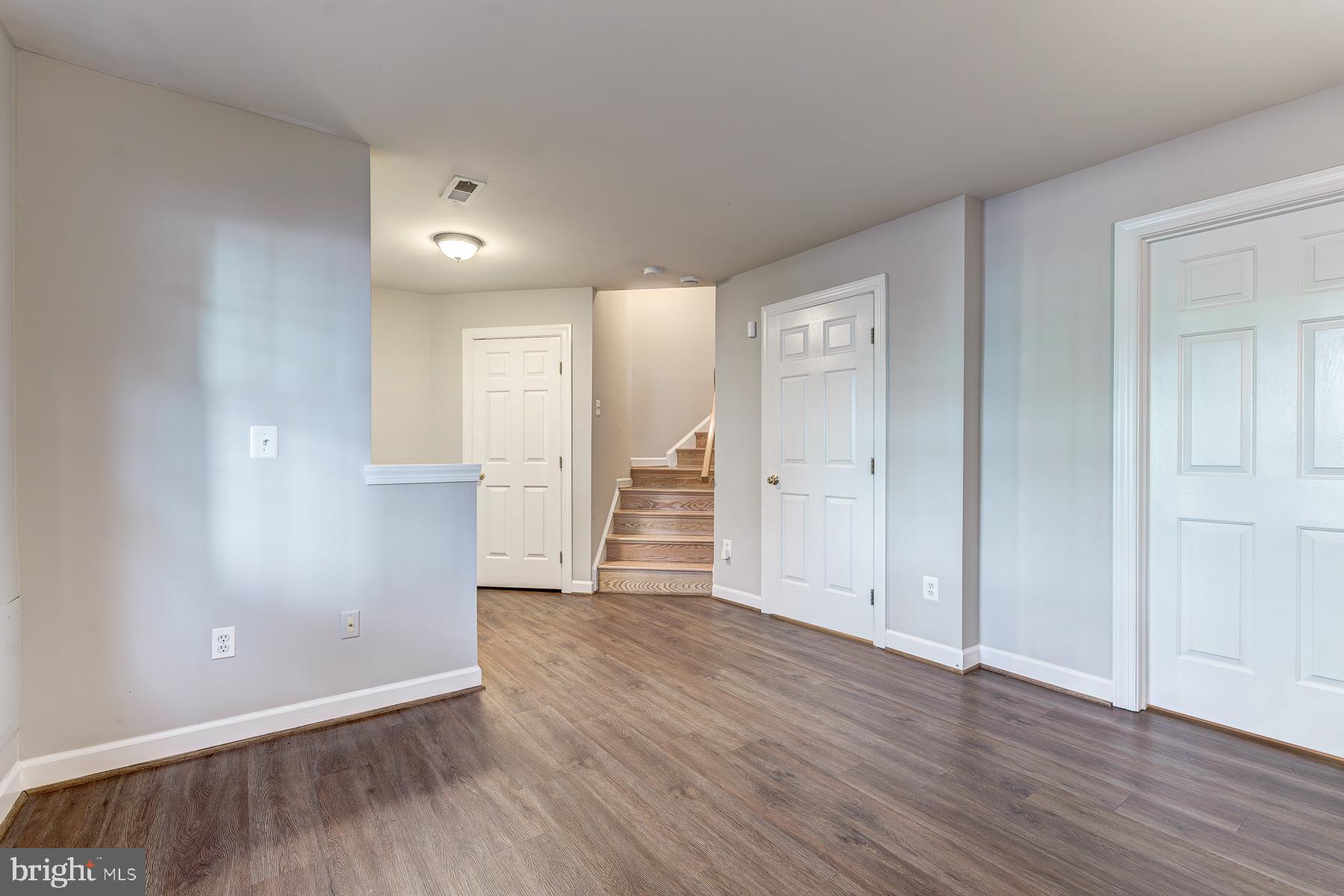 904 Harrison Cir