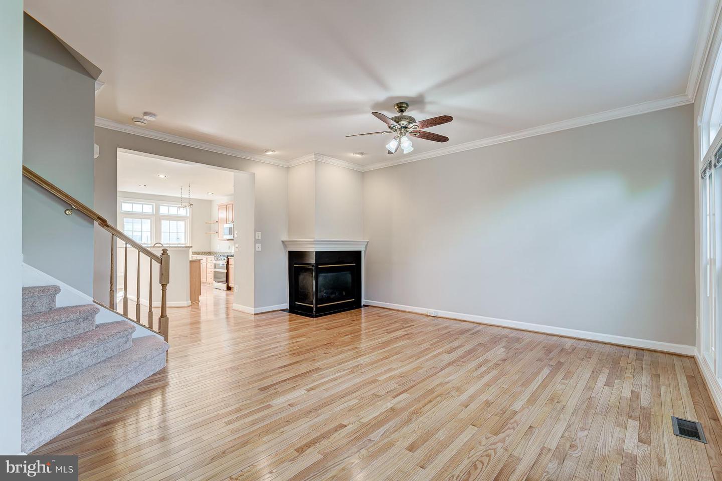 904 Harrison Cir